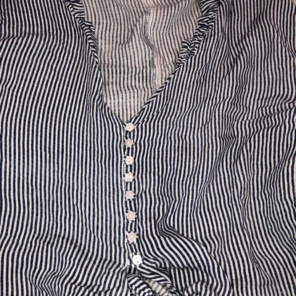 Passport medium striped bell sleeves crop top - Picture 5 of 5
